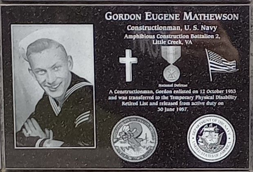 GORDON EUGENE MATHEWSON WAR MEMORIAL PLAQUE