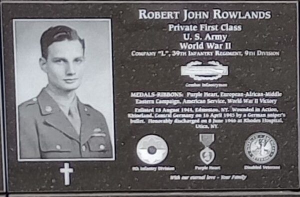 ROBERT JOHN ROWLANDS WAR MEMORIAL PLAQUE
