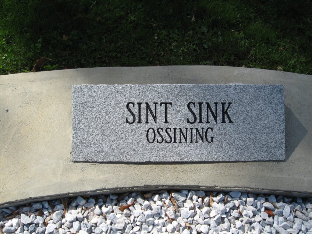 IN HONOR OF ALL NATIVE AMERICAN VETERANS MEMORIAL STONE I