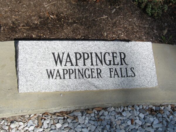 IN HONOR OF ALL NATIVE AMERICAN VETERANS MEMORIAL STONE B