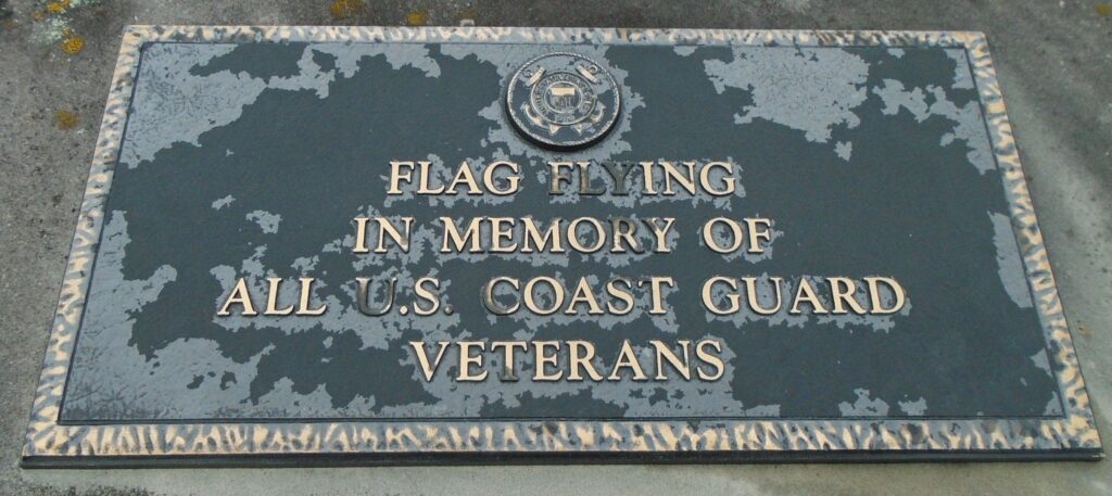 FLAG FLYING VETERANS MEMORIAL PLAQUE E