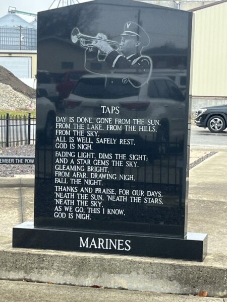 MORRISON WAR MEMORIAL STONE C