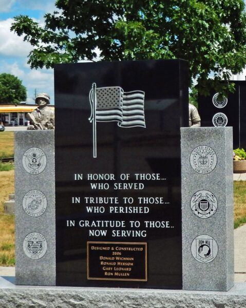PALO ALTO COUNTY VETERANS MEMORIAL ENTRANCE STONE