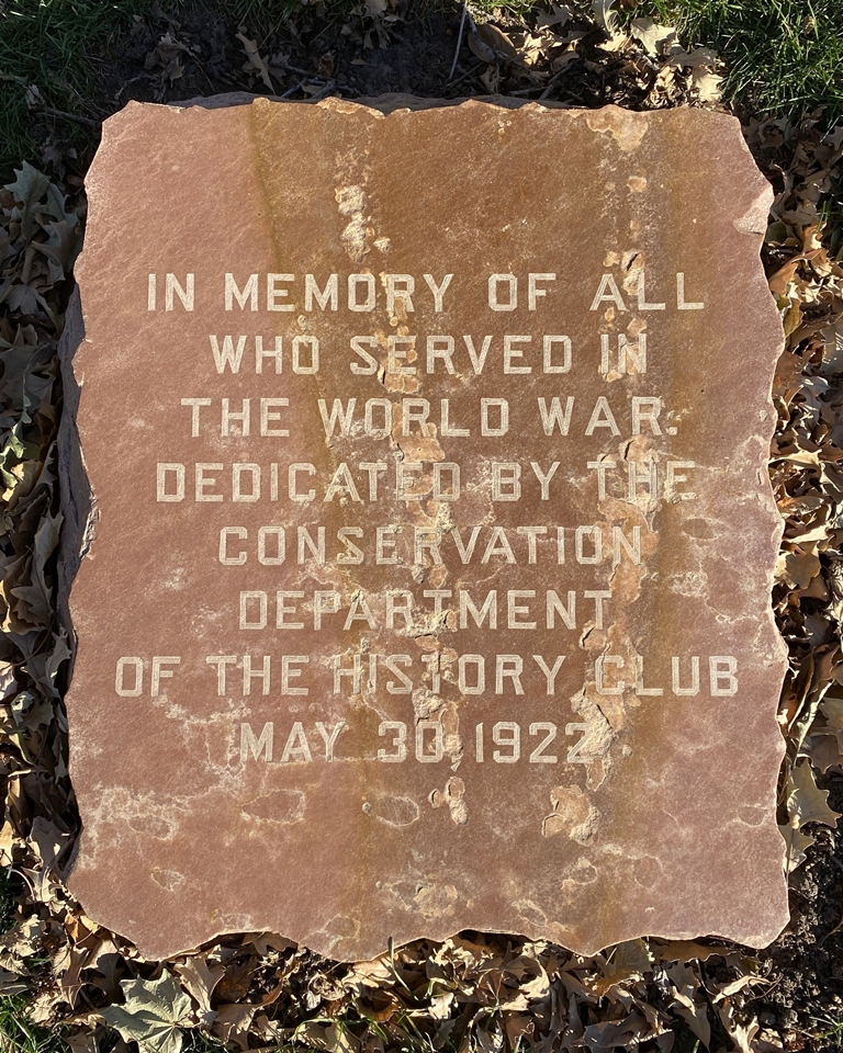 HISTORY CLUB WORLD WAR MEMORIAL RED OAK TREE STONE