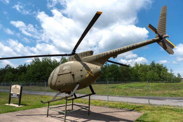 OH-6A CAYUSE WAR MEMORIAL AIRCRAFT