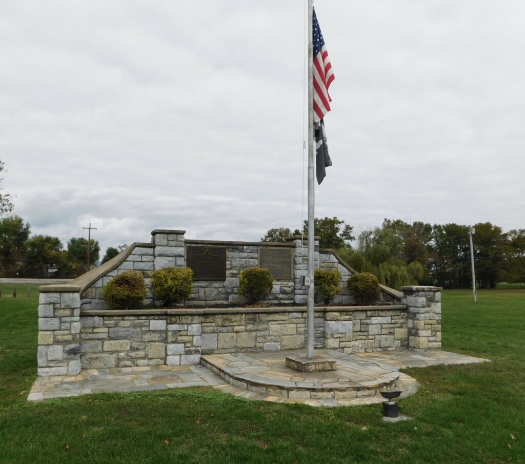 STONEWALL DISTRICT SUPREME SACRIFICE WAR VETERANS MEMORIAL