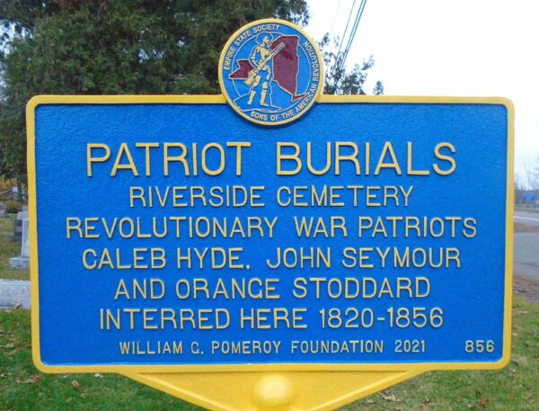 PATRIOT BURIALS RIVERSIDE CEMETERY REVOLUTIONARY WAR MEMORIAL MARKER