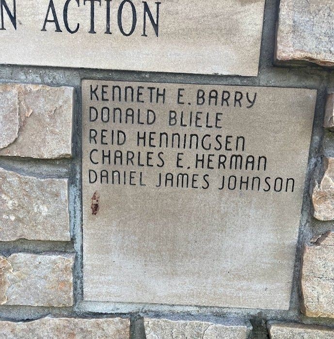 SCHILLER PARK MILITARY SERVICE WALL OF HONOR PLAQUE B