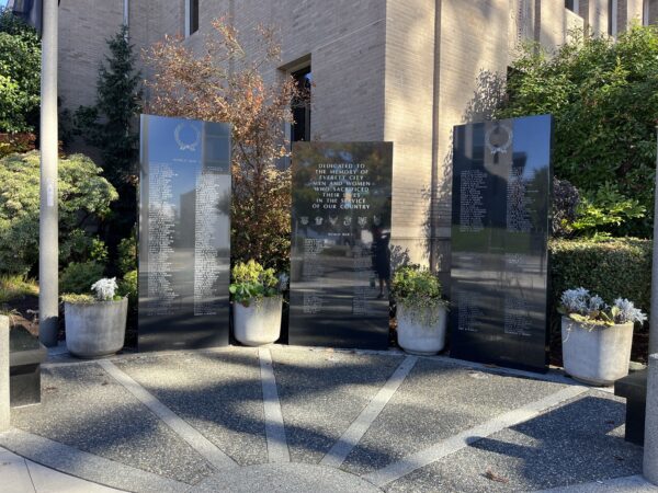 EVERETT CITY WAR VETERANS MEMORIAL