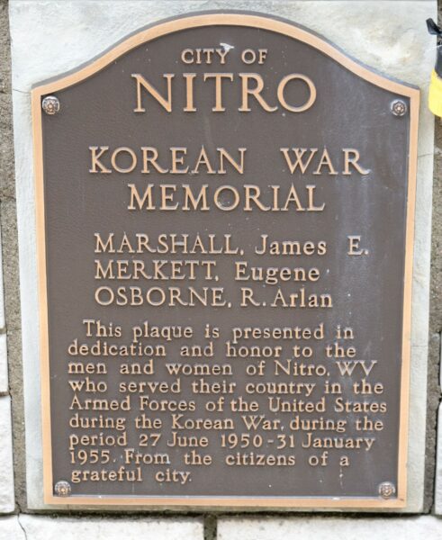 NITRO WAR MEMORIAL FOUNTAIN PLAQUE D