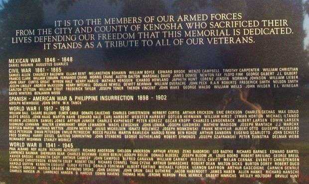 KENOSHA CITY AND COUNTY VETERANS MEMORIAL PLAQUE