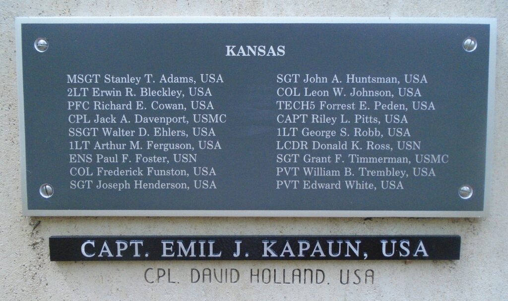KANSAS MEDAL OF HONOR RECIPIENTS WAR MEMORIAL PLAQUE