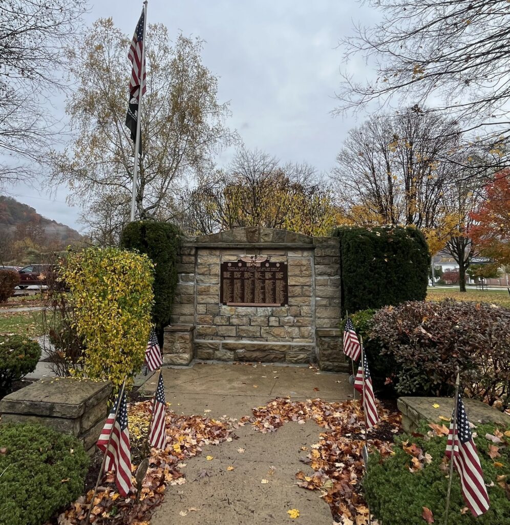 CONFLUENCE WORLD WARS MEMORIAL