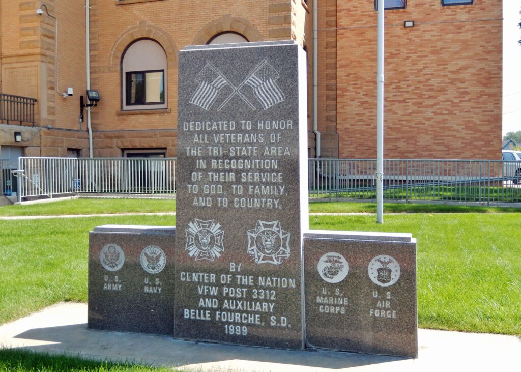 TRI-STATE AREA VETERANS MEMORIAL