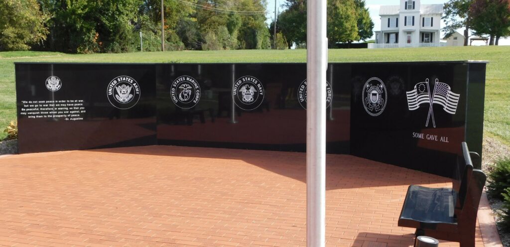 MIDDLETOWN VETERANS MEMORIAL CLOSE-UP