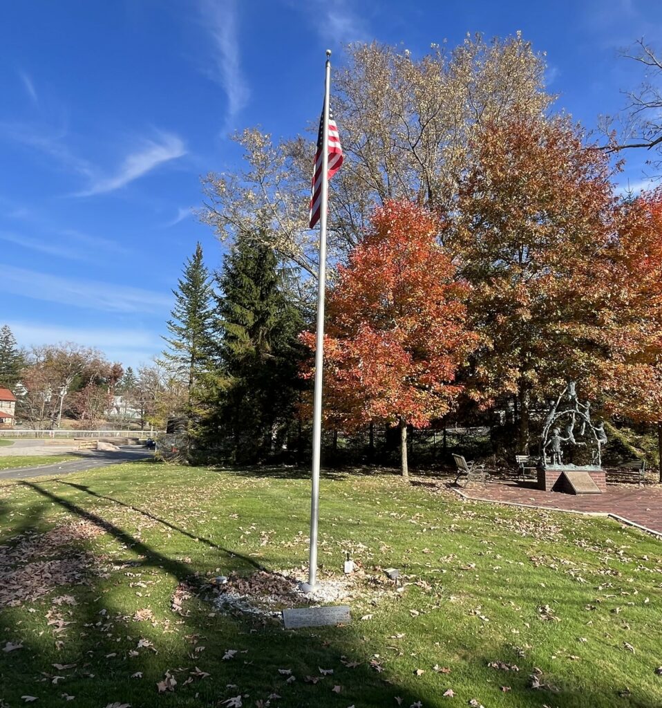 FLAG MONUMENT MEMORIAL