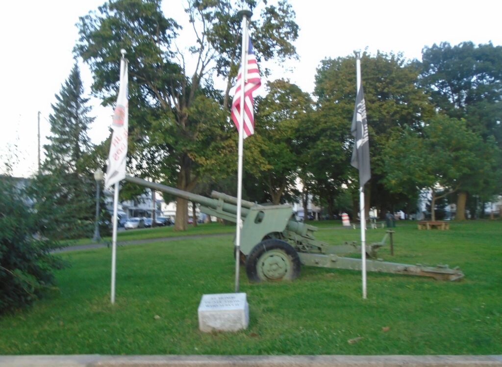 MOUNT CARMEL ALL THOSE WHO SERVED MEMORIAL GUN