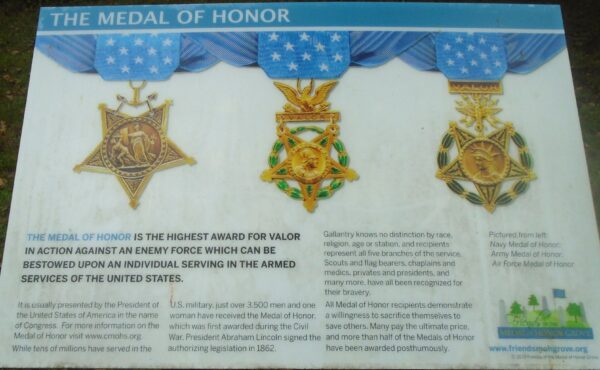 THE MEDAL OF HONOR WAR MEMORIAL PANEL