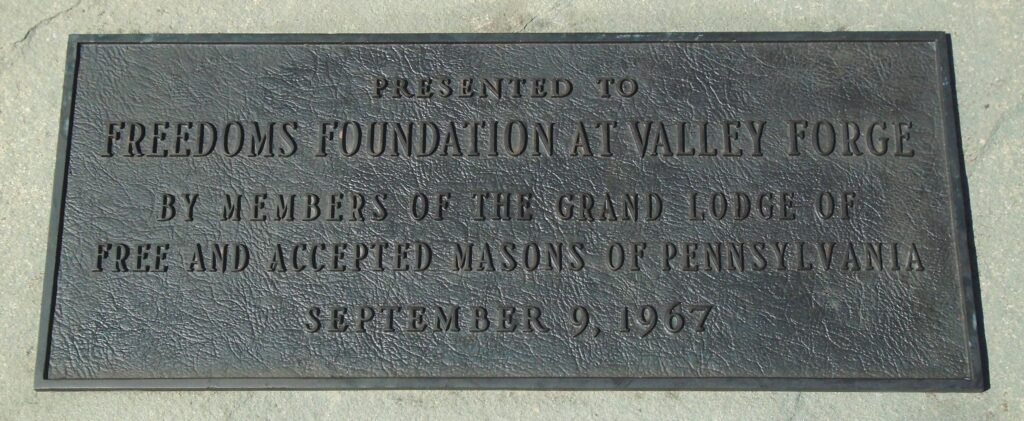 GEORGE WASHINGTON IN PRAYER MEMORIAL PLAQUE