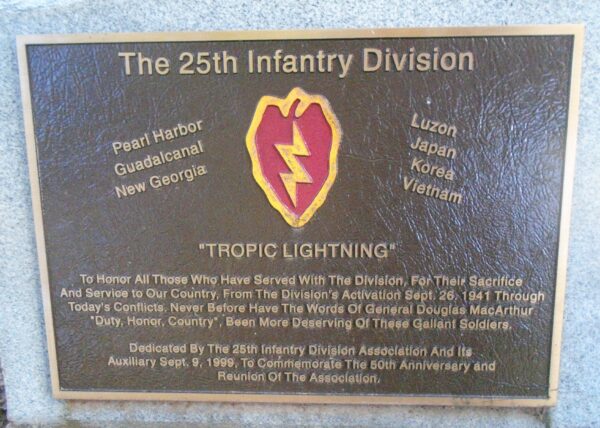 THE 25TH INFANTRY DIVISION WAR MEMORIAL PLAQUE