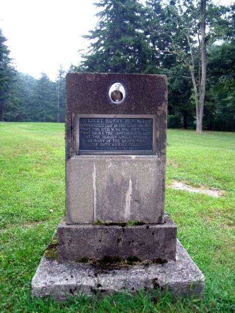 LIEUT. HENRY BENDER WAR MEMORIAL