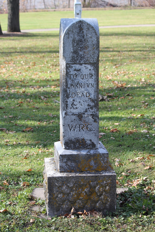 W.R.C. TO THE UNKNOWN DEAD CIVIL WAR MEMORIAL