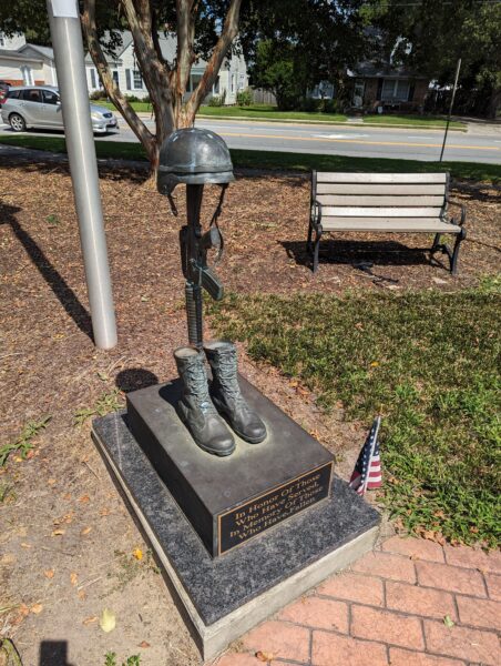 AYDEN COMMUNITY VETERAN’S MEMORIAL BATTLEFIELD CROSS
