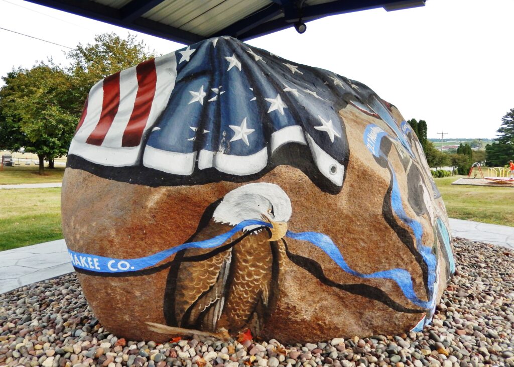 ALLAMAKEE COUNTY FREEDOM ROCK VETERANS MEMORIAL SIDE C