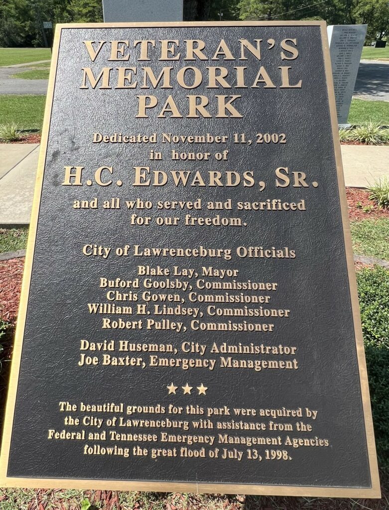 LAWRENCEBURG VETERAN’S MEMORIAL PARK PLAQUE