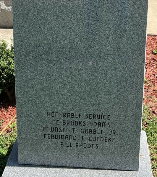 LAWRENCE COUNTY WAR VETERANS MEMORIAL STONE K