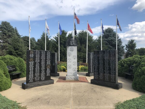 WALNUT WAR VETERANS MEMORIAL
