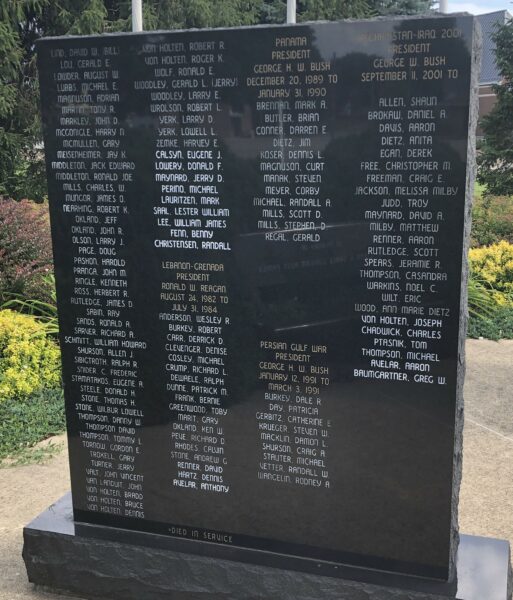 WALNUT WAR VETERANS MEMORIAL STONE G