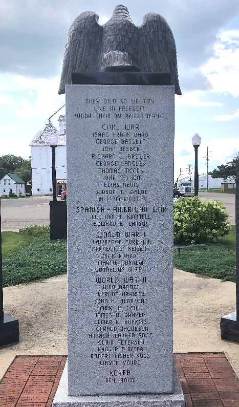 WALNUT WAR VETERANS MEMORIAL CENTER STONE SIDE D