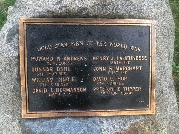 GOLD STAR MEN OF THE WORLD WAR MEMORIAL PLAQUE E