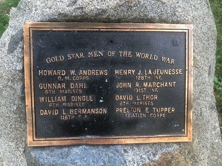 GOLD STAR MEN OF THE WORLD WAR MEMORIAL PLAQUE E