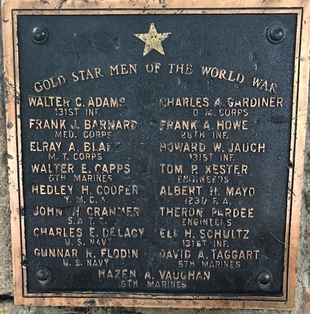 GOLD STAR MEN OF THE WORLD WAR MEMORIAL PLAQUE C
