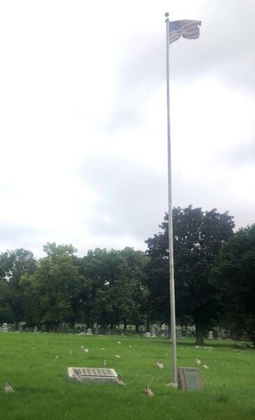 FOREST HOME CEMETERY VETERANS MEMORIAL FLAGPOLE