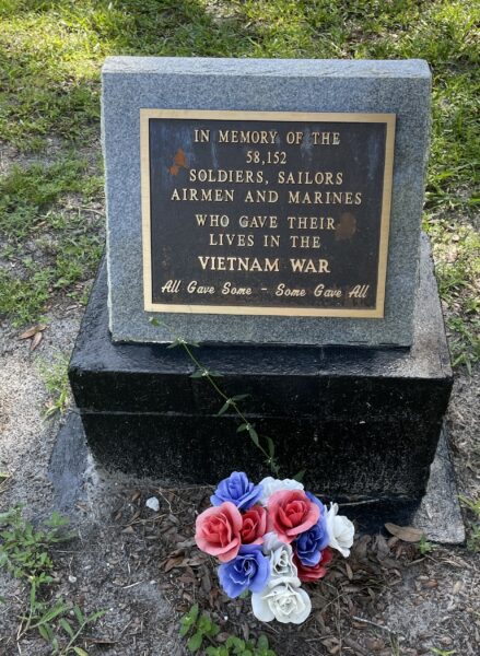 DELTONA VIETNAM WAR VETERANS SUPREME SACRIFICE MEMORIAL PLAQUE