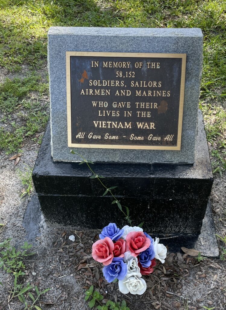DELTONA VIETNAM WAR VETERANS SUPREME SACRIFICE MEMORIAL PLAQUE