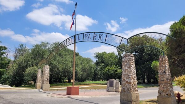 UVALDE MEMORIAL PARK