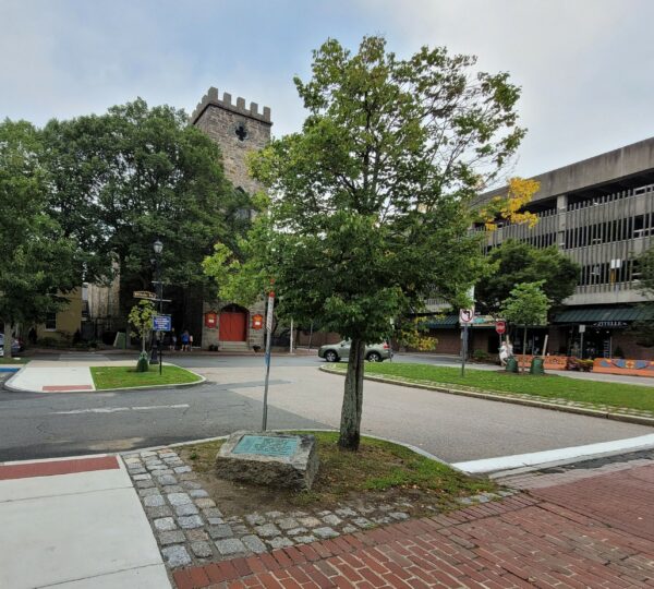 THIS LIBERTY TREE TO THE MEMORY OF BENJAMIN PEIRCE MEMORIAL