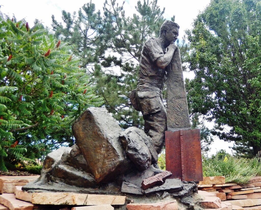BROOMFIELD SEPTEMBER 11, 2001 MEMORIAL STATUE