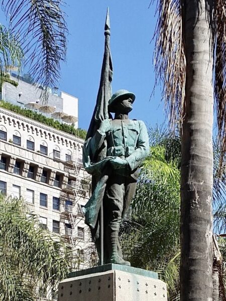 LOS ANGELES WORLD WAR I MEMORIAL STATUE