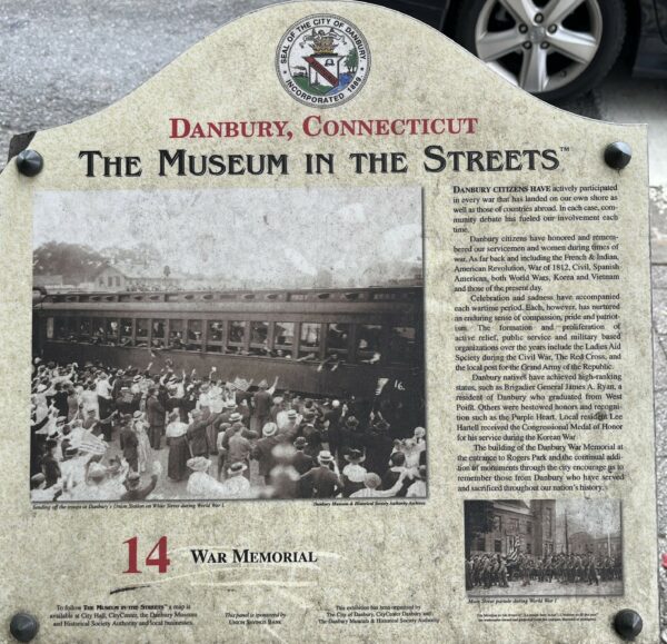 THE MUSEUM IN THE STREETS WAR MEMORIAL PLAQUE