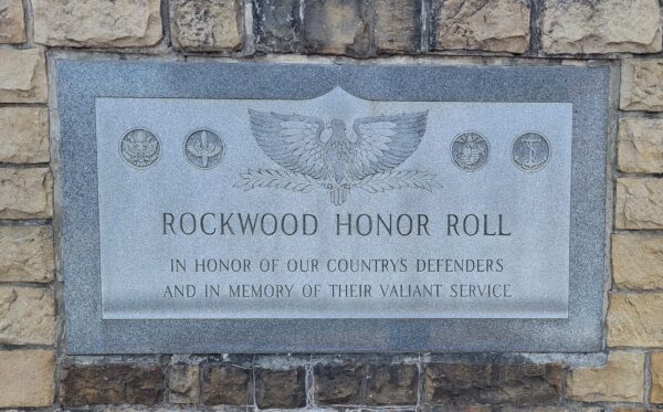 ROCKWOOD HONOR ROLL MEMORIAL STONE