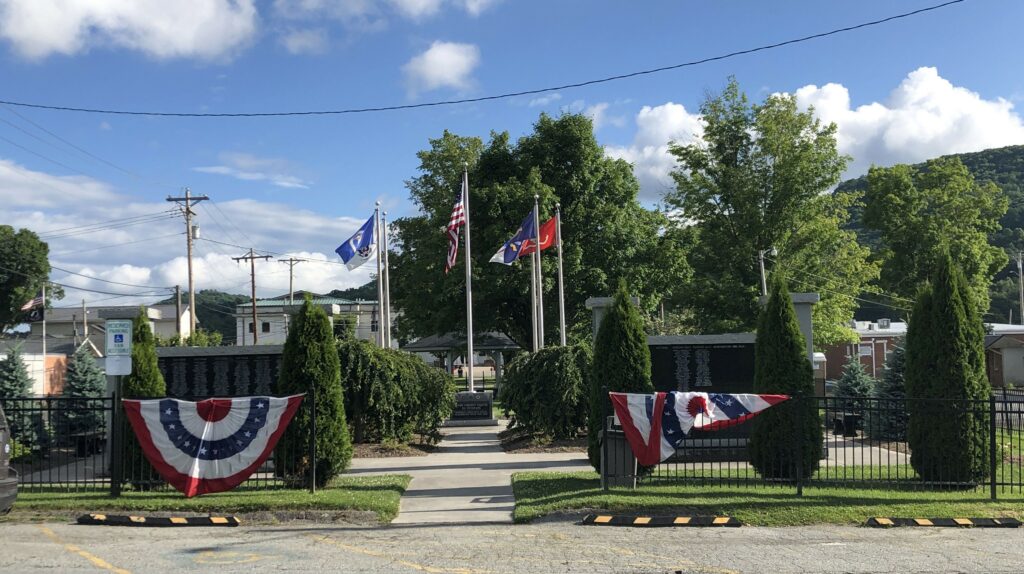 AVERY COUNTY SALUTE TO VETERANS MEMORIAL