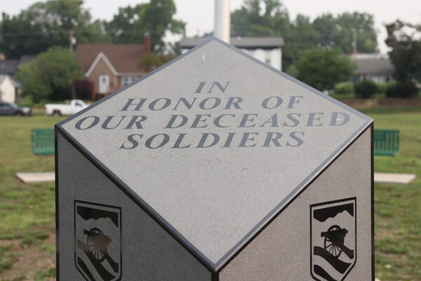 1812 BATTLEFIELD SITE MEMORIAL TOP