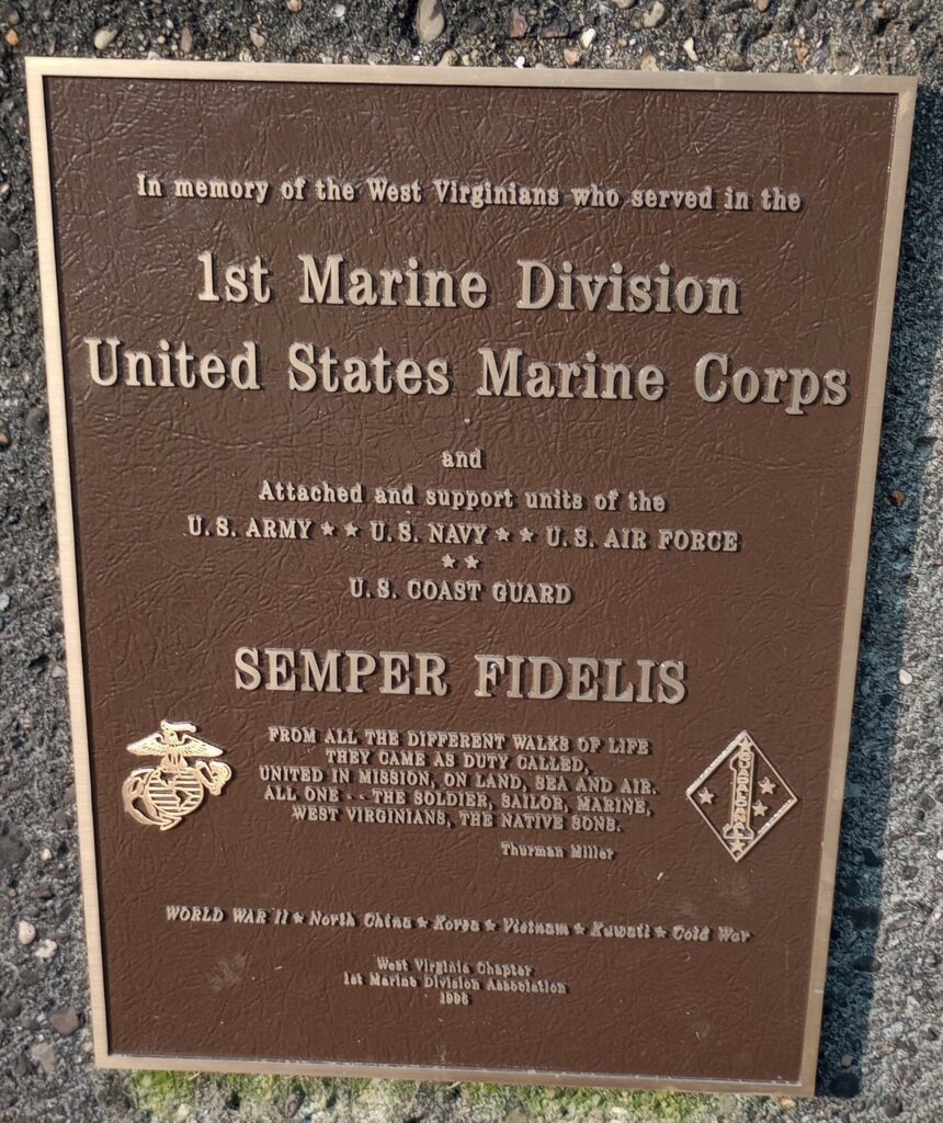 1ST MARINE DIVISION UNITED STATES MARINE CORPS MEMORIAL