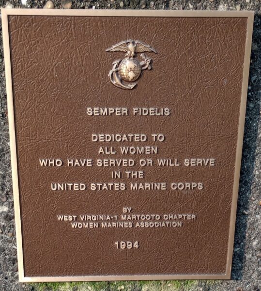SEMPER FIDELIS ALL WOMEN UNITED STATES MARINE CORPS MEMORIAL PLAQUE