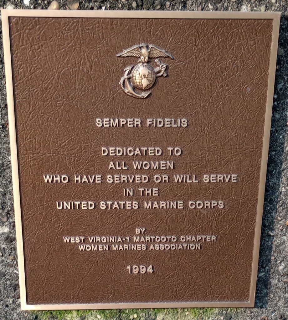 SEMPER FIDELIS ALL WOMEN UNITED STATES MARINE CORPS MEMORIAL PLAQUE